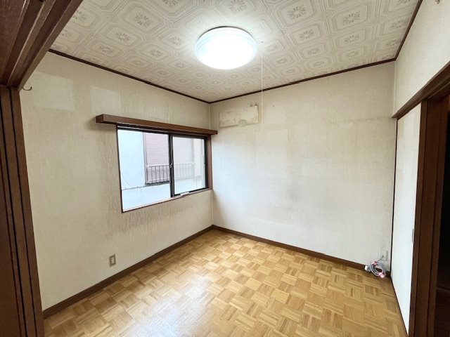 磯子区中原4丁目中古戸建 内観写真（リビング以外の居室）