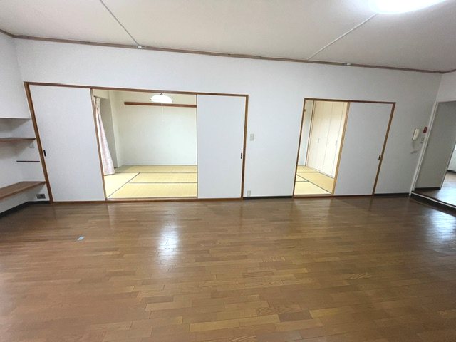 浦和白幡東高層住宅 同仕様写真（リビング）