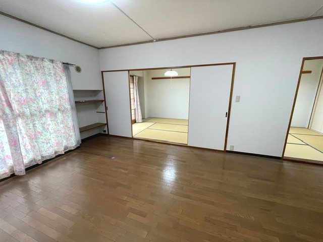 浦和白幡東高層住宅 同仕様写真（リビング）