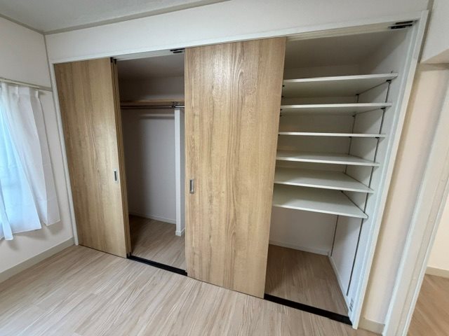 滝山団地3街区 共用部写真（ロビー）