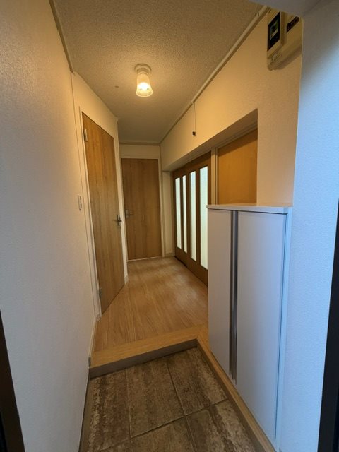 滝山団地3街区 現地写真（玄関）