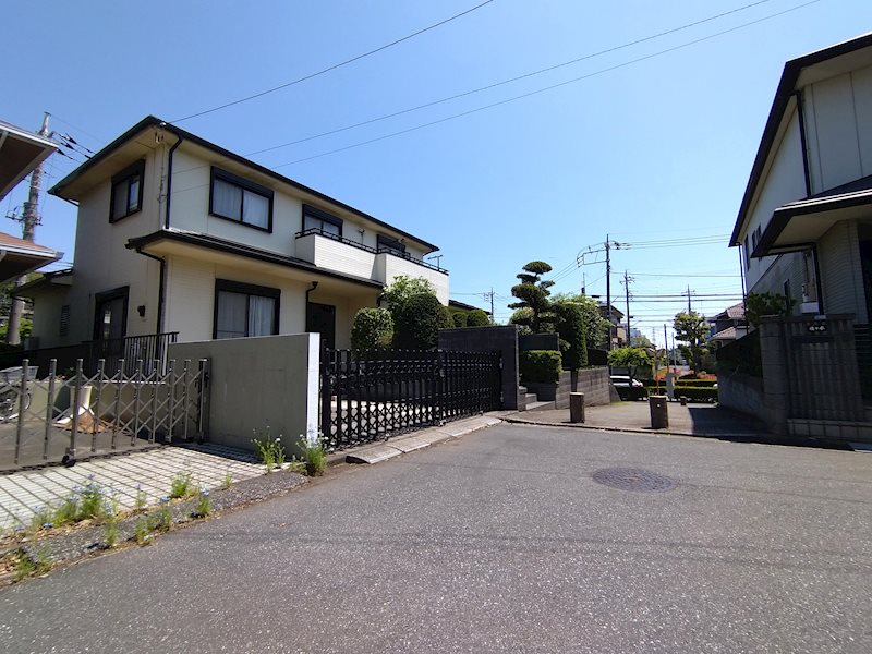戸建　池の上二丁目 現地写真（前面道路含む現地写真）