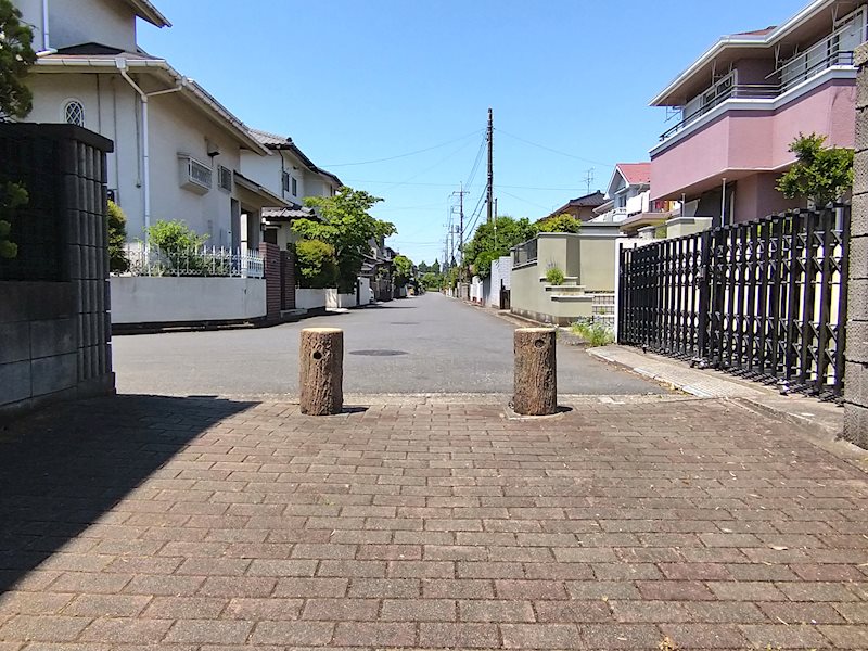 戸建　池の上二丁目 現地写真（前面道路含む現地写真）