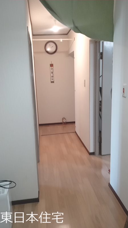 アイビネオハイツ酒々井 現地写真（玄関）
