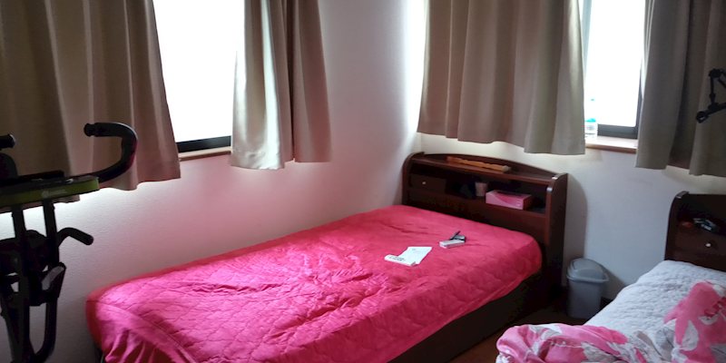 桜田3丁目戸建 内観写真（リビング以外の居室）