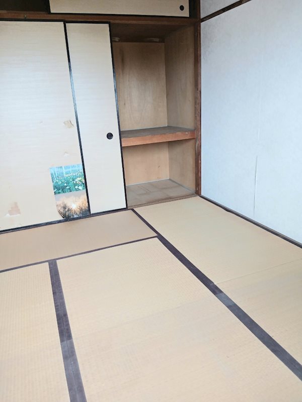 若葉台第一住宅 内観写真（リビング以外の居室）