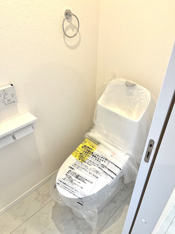 千葉市美浜区磯辺３丁目中古戸建 内観写真（トイレ）