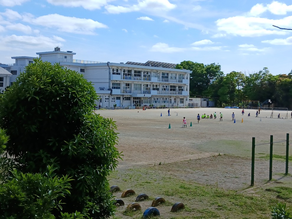 みつわ台2-46団地1棟 小学校