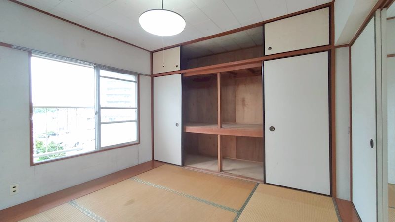 幸町西住宅 内観写真（リビング以外の居室）