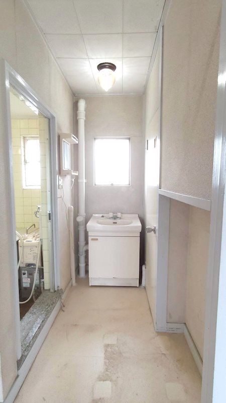 幸町西住宅 内観写真（洗面台・洗面所）