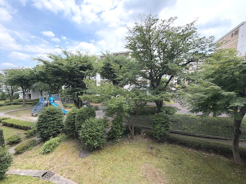 すすき野第2団地4街区11号棟 眺望写真