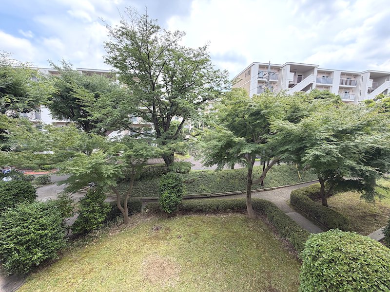 すすき野第2団地4街区11号棟 眺望写真