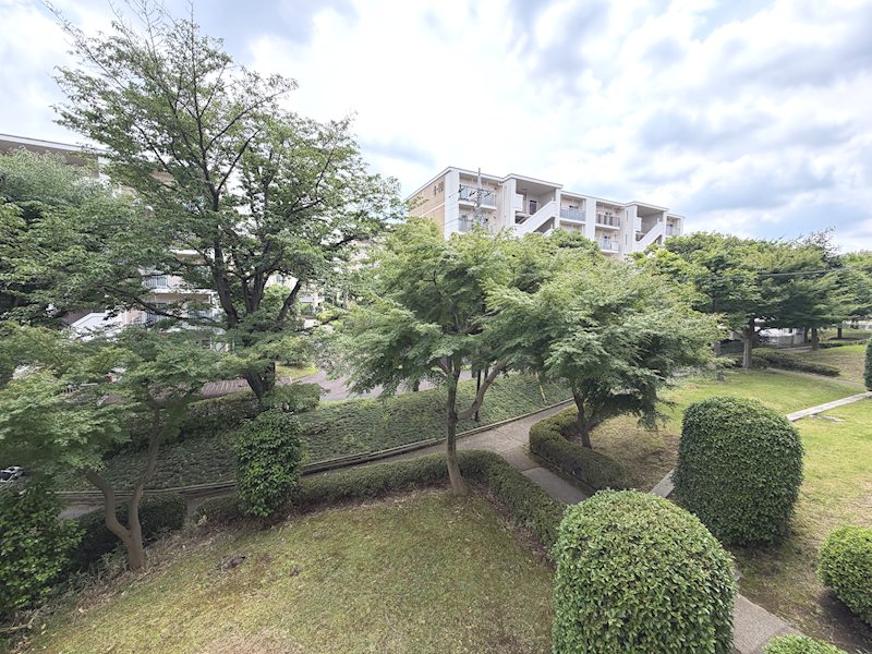 すすき野第2団地4街区11号棟 眺望写真
