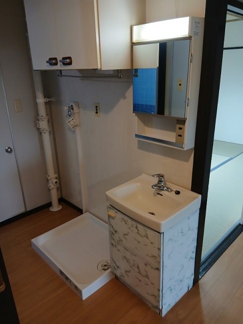 村上団地2街区 内観写真（洗面台・洗面所）