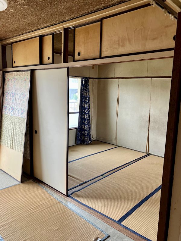 草加旭町団地 内観写真（リビング）