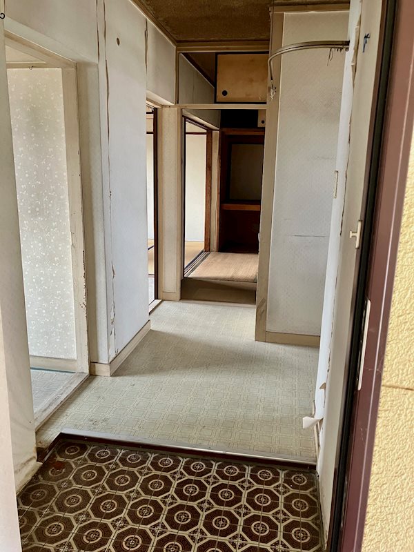 草加旭町団地 現地写真（玄関）
