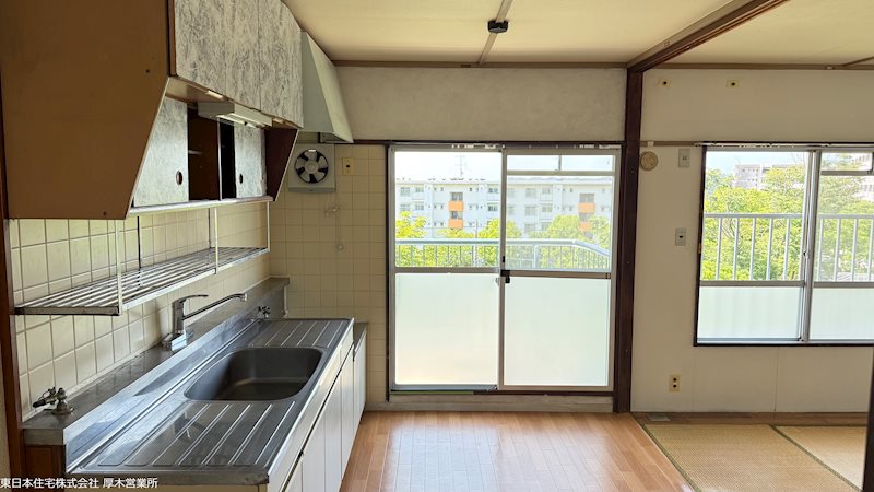 鳶尾団地2街区 内観写真（キッチン）