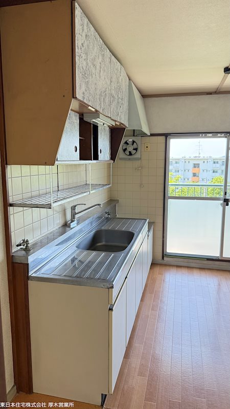 鳶尾団地2街区 内観写真（キッチン）