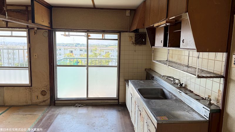 鳶尾団地2街区 内観写真（リビング）