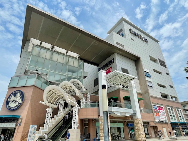 杉田坪呑団地 ショッピング施設