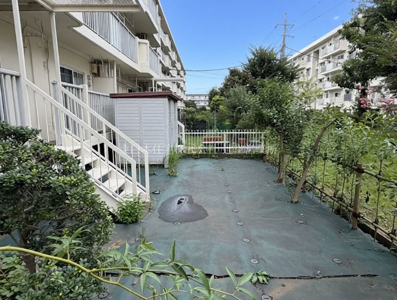 羽根沢第一住宅 現地写真（庭）