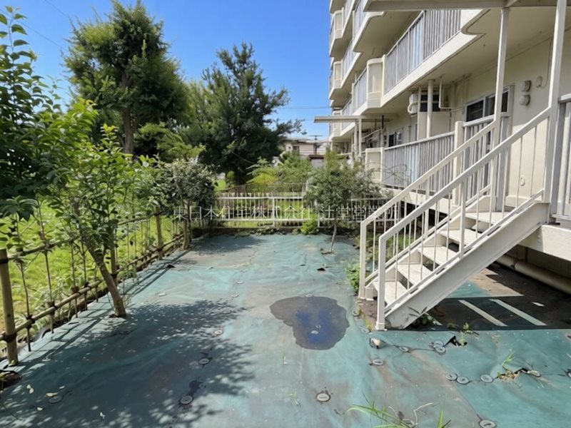 羽根沢第一住宅 現地写真（庭）