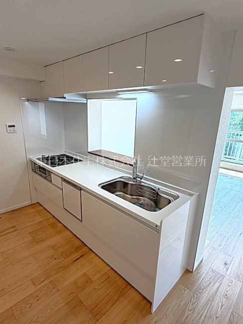 羽根沢第三住宅 内観写真（キッチン）