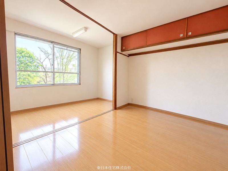 汐見台第12住宅 内観写真（リビング以外の居室）