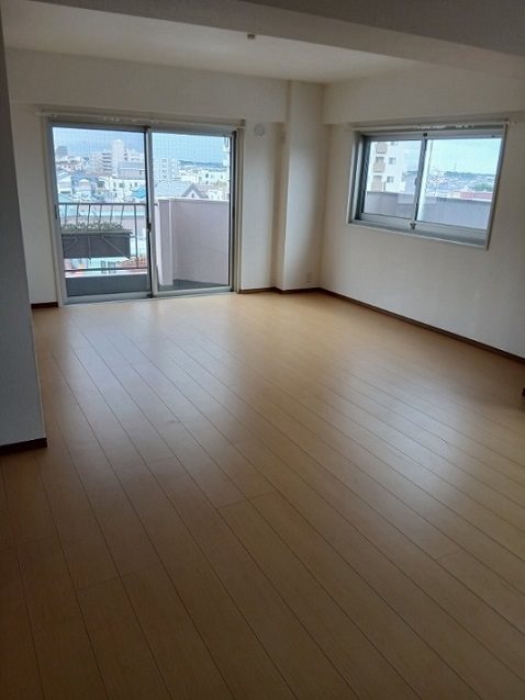 サンコーポ勝田台Ｆ棟 内観写真（リビング）