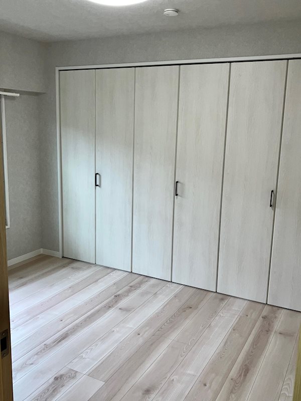 新栄町団地 内観写真（子供部屋）