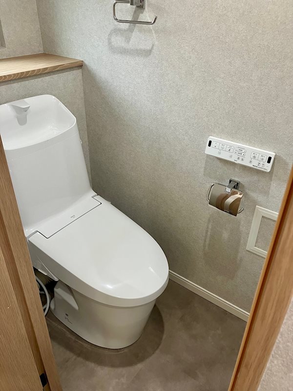 新栄町団地 内観写真（トイレ）