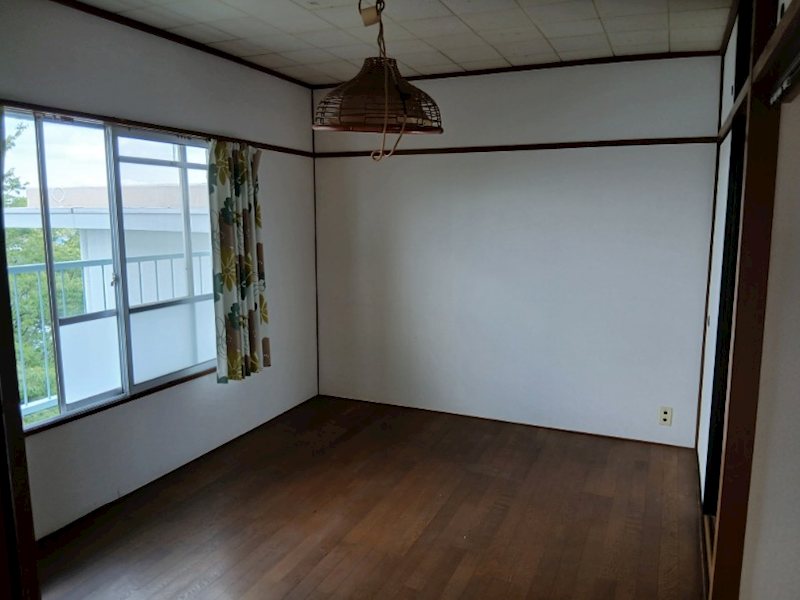 鶴川2丁目団地 内観写真（リビング以外の居室）