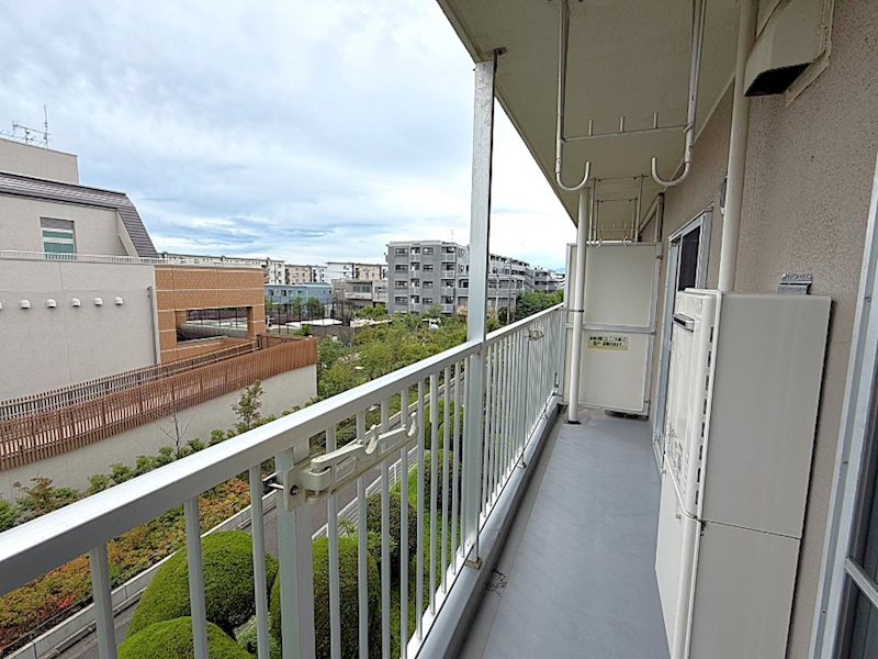 辻堂海岸団地 現地写真（バルコニー）
