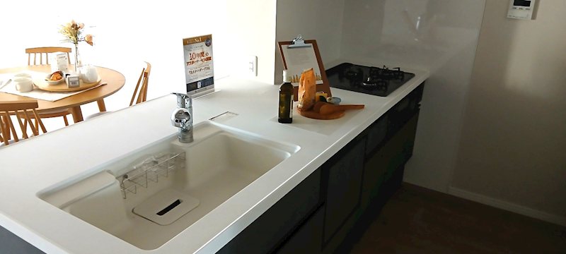 稲毛パークハウスA棟 内観写真（キッチン）