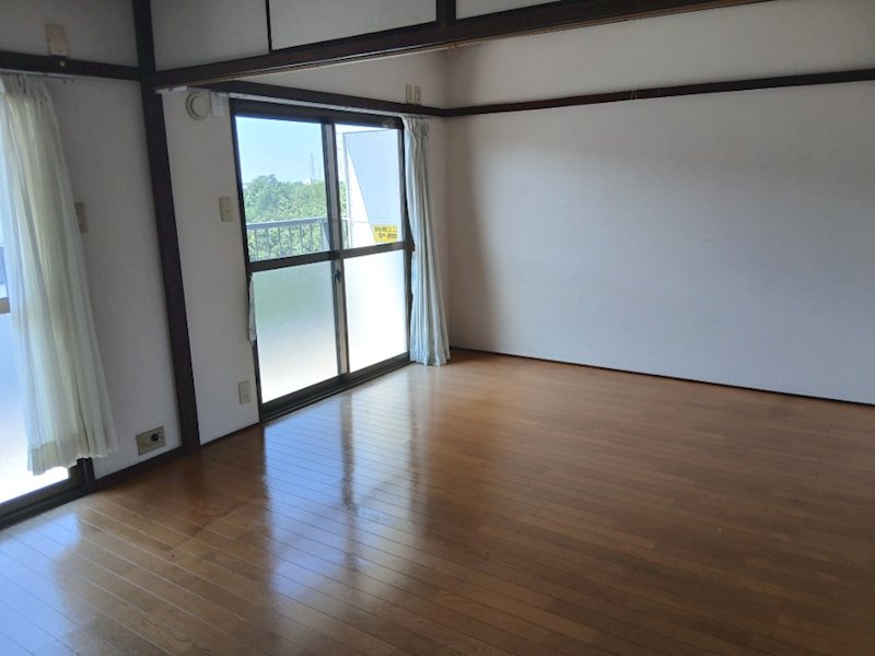 金杉台住宅（1丁目） 内観写真（リビング）