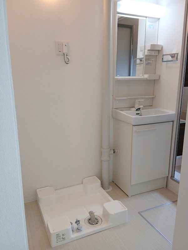 落合団地4-2 内観写真（洗面台・洗面所）