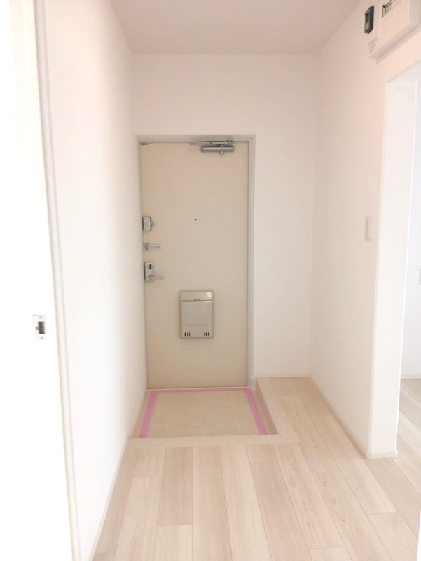 落合団地4-2 現地写真（玄関）