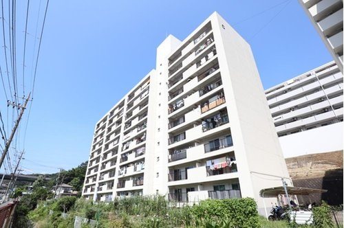 六浦荘団地C棟 現地写真