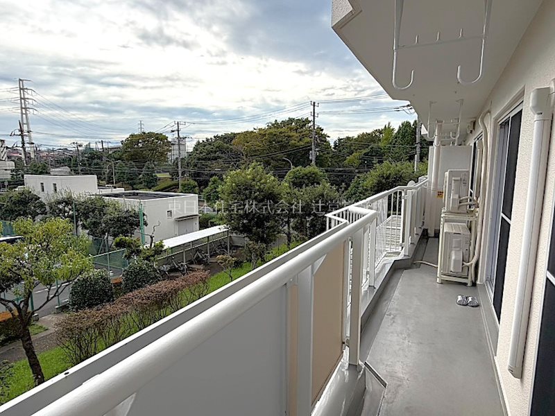 羽根沢第二住宅 現地写真（バルコニー）