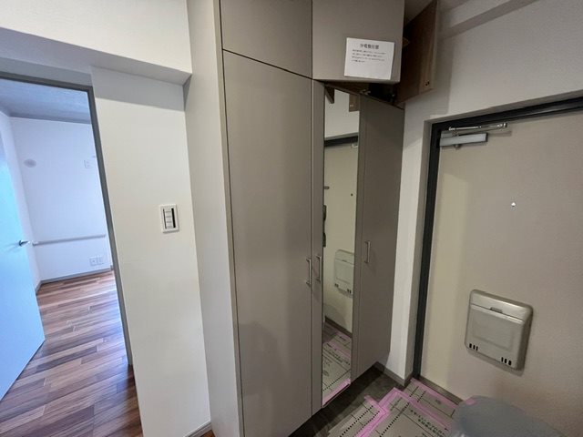 洋光台南第一団地20号棟 現地写真（玄関）
