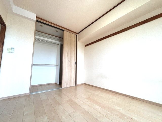 パークサイド南大沢 内観写真（リビング以外の居室）