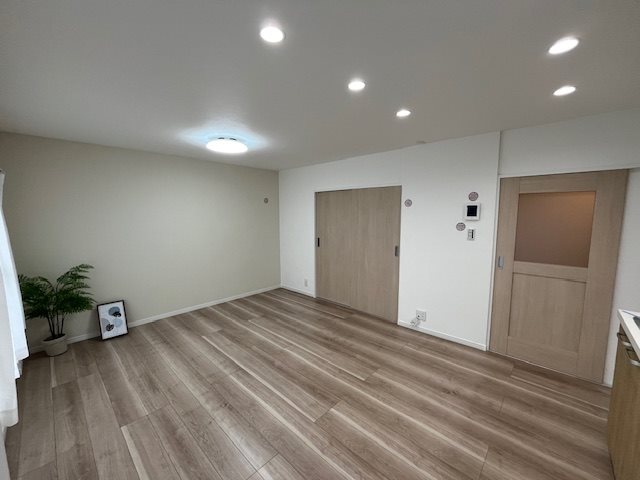 洋光台南第二団地16号棟 内観写真（リビング）