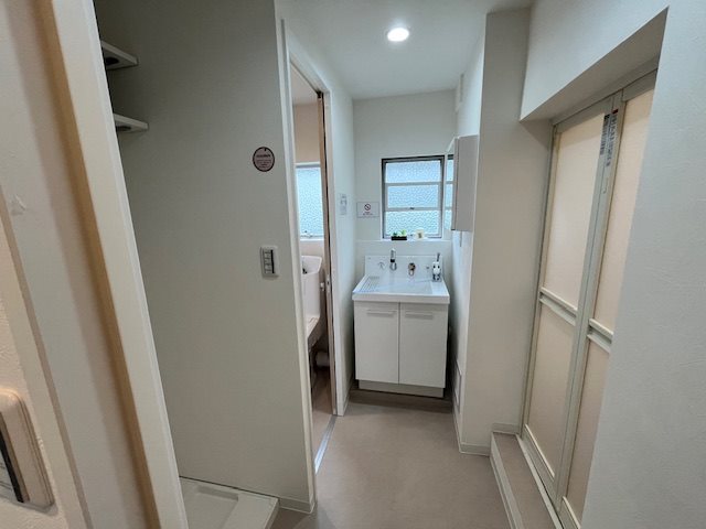 洋光台南第二団地16号棟 内観写真（洗面台・洗面所）
