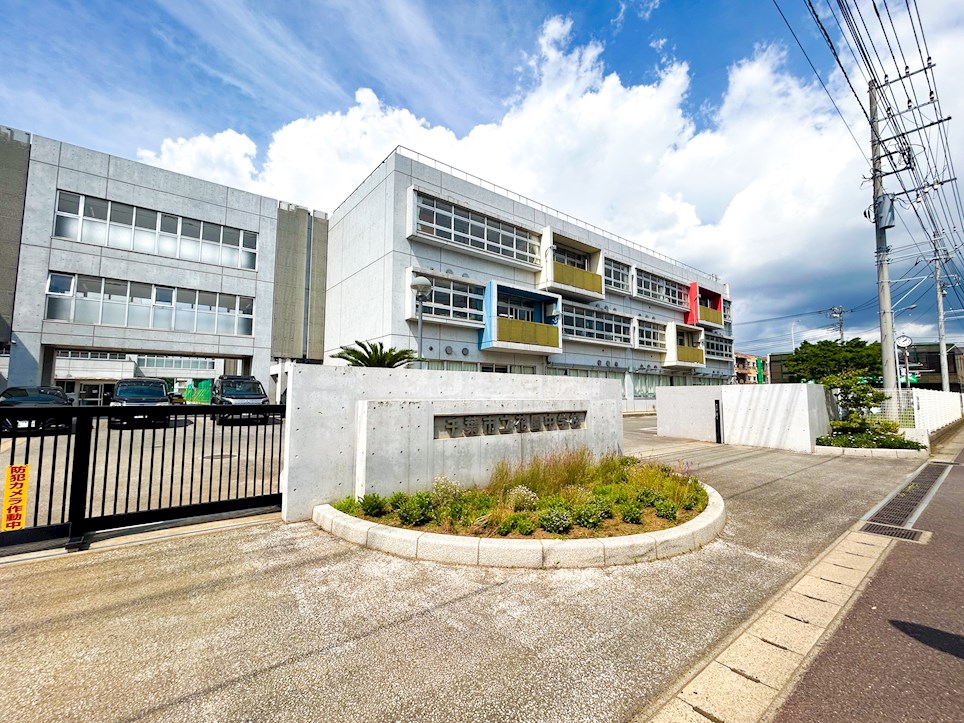 千葉市花見川区南花園1期 中学校