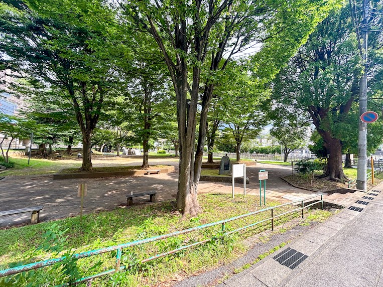 千葉市花見川区南花園1期 公園