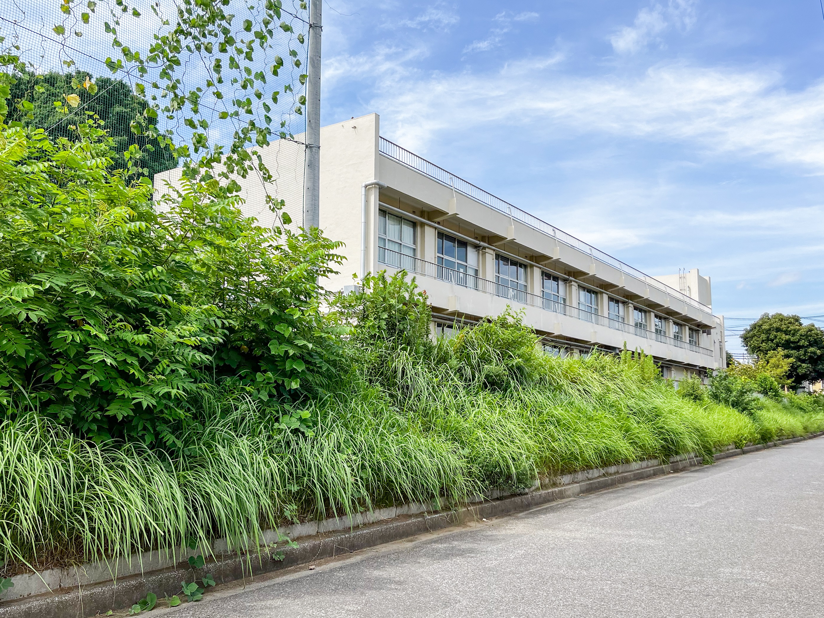 千葉県千葉市若葉区愛生町 中学校
