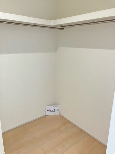 千葉県君津市台２丁目 内観写真（収納）
