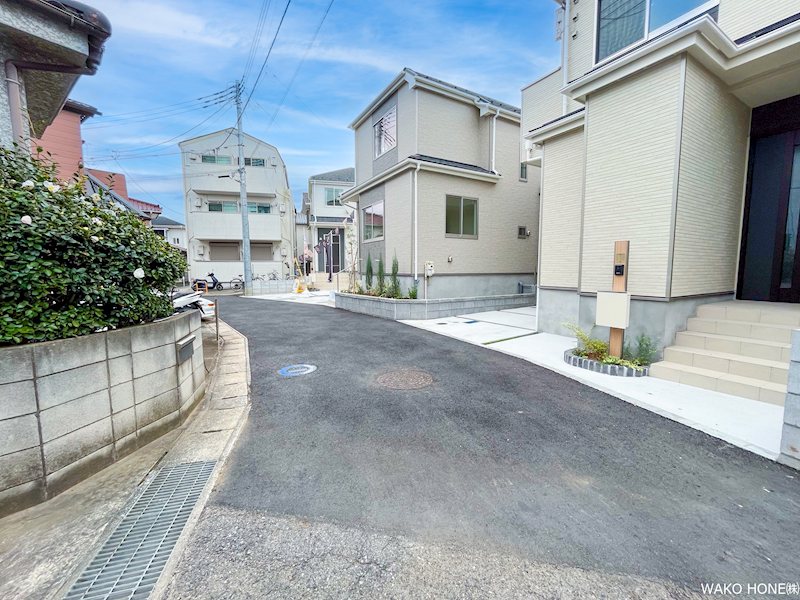 千葉県千葉市稲毛区稲毛町５丁目 現地写真（前面道路含む現地写真）