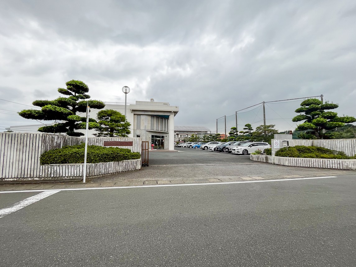 千葉県袖ケ浦市のぞみ野 中学校