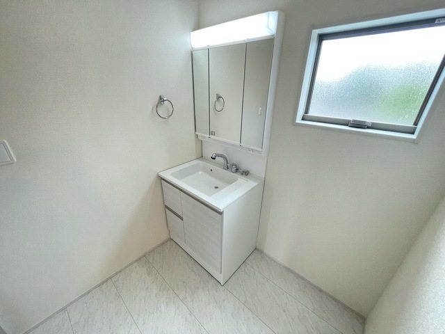 千葉県富津市大堀３丁目 内観写真（洗面台・洗面所）